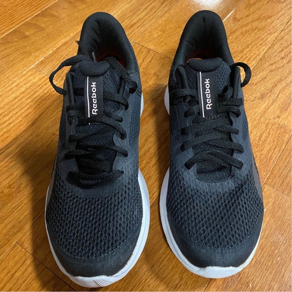 Reebok Running Shoes - Ladies size 6 - Picture 2 of 5